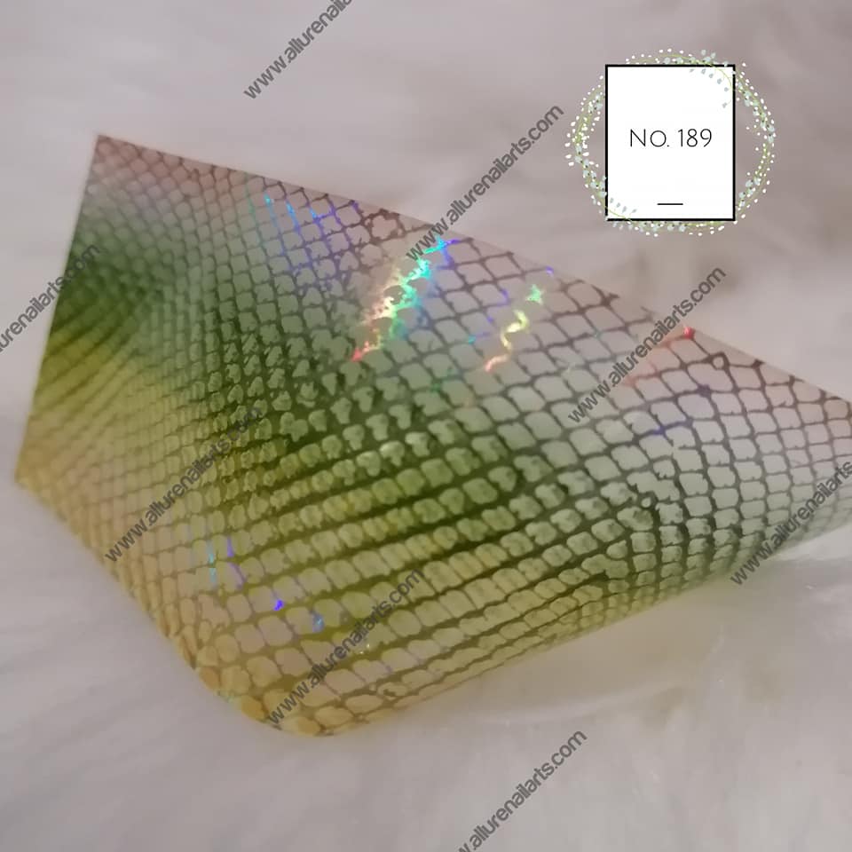 Holographic Foil Nail Transfer