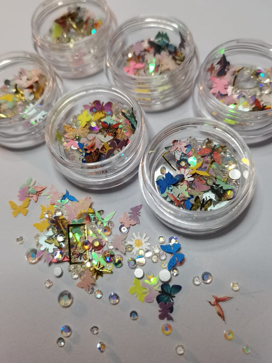 TR34 Paper Rhinestones 3D Art Mix