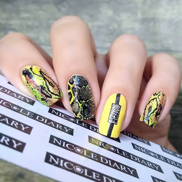 Nicole Diary Animal Print Stamping Plate ND113