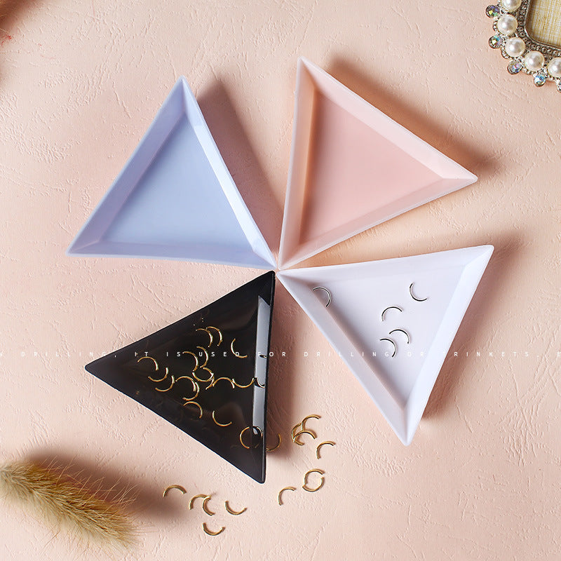 White Triangle Plastic Rhinestone Nail Art Storage Box Plate