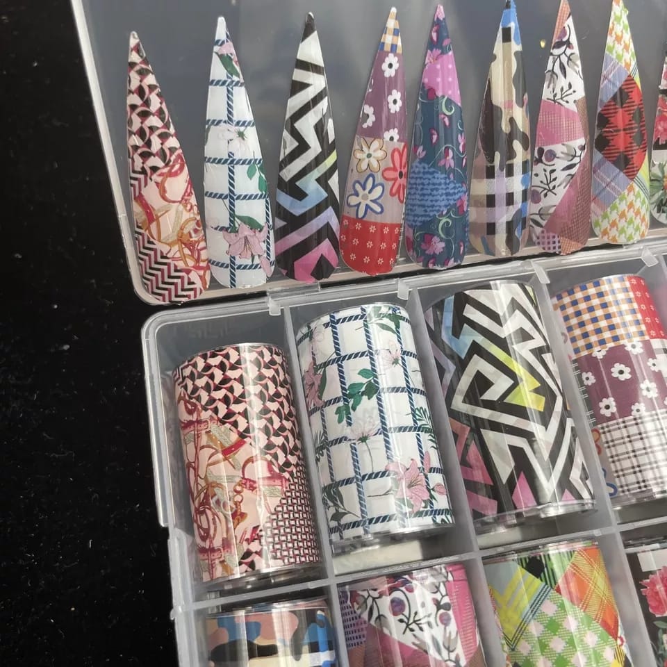 Geometric Flowers Cameo Nail Art Foil Set Box