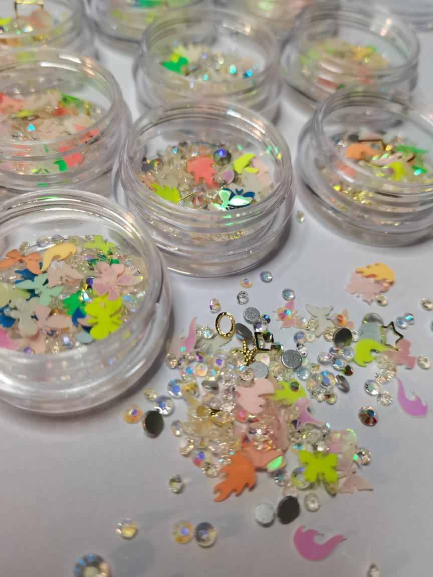 TR36 Alloy Rhinestones 3D Art Mix