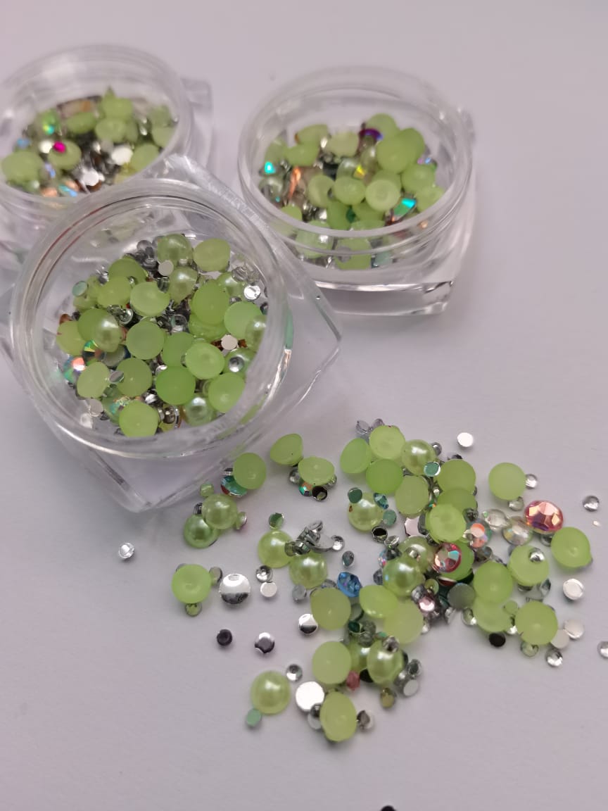 TR74 green pearl mix