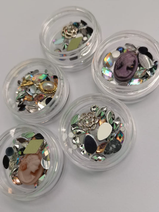 TR16 gem rhinestone mix