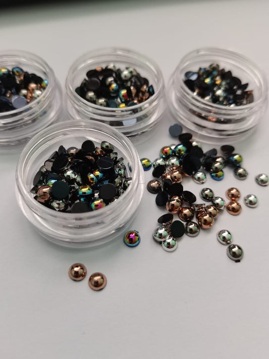 TR18 Black Rainbow Pearl Nail Decoration