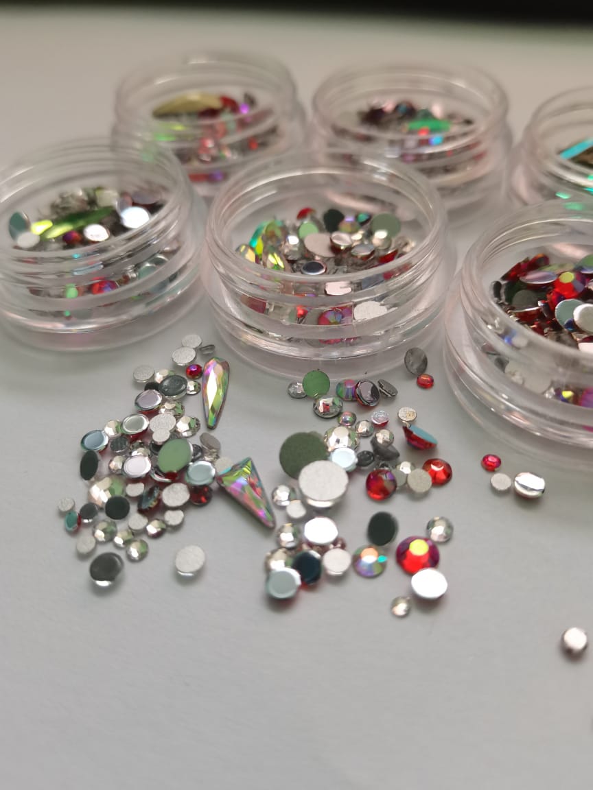 TR13 Gem rhinestone mix