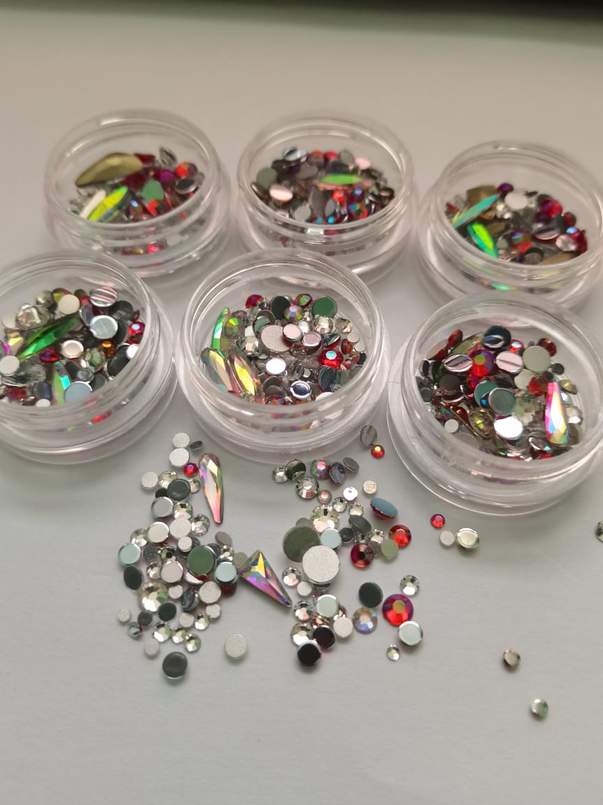 TR13 Gem rhinestone mix