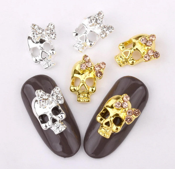 SK01-02 - Skull Rhinestones Charms Nail Art Decoration
